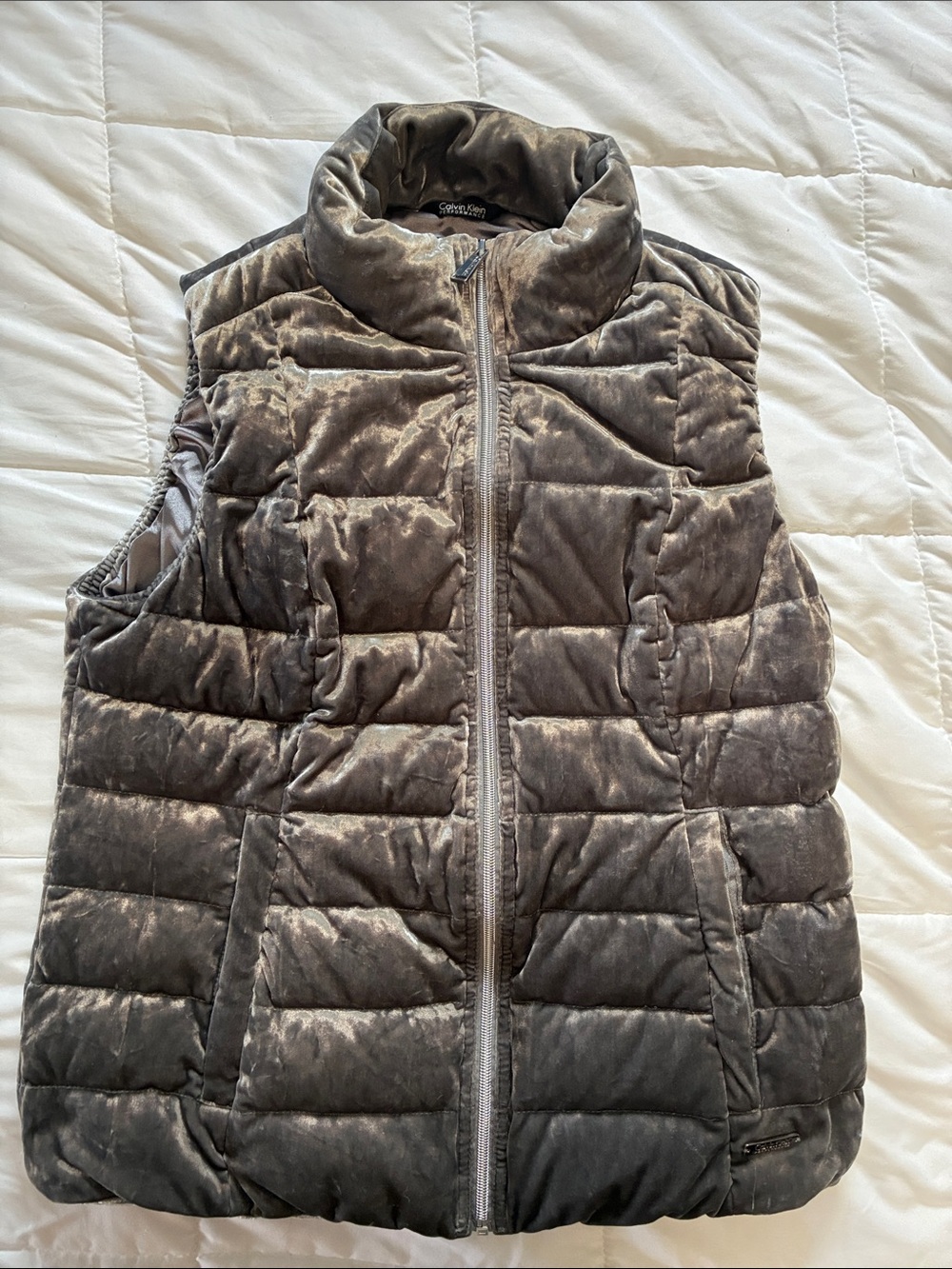 Calvin Klein Performance Gray Crushed Velvet Quilted Down Puffer Vest Size L